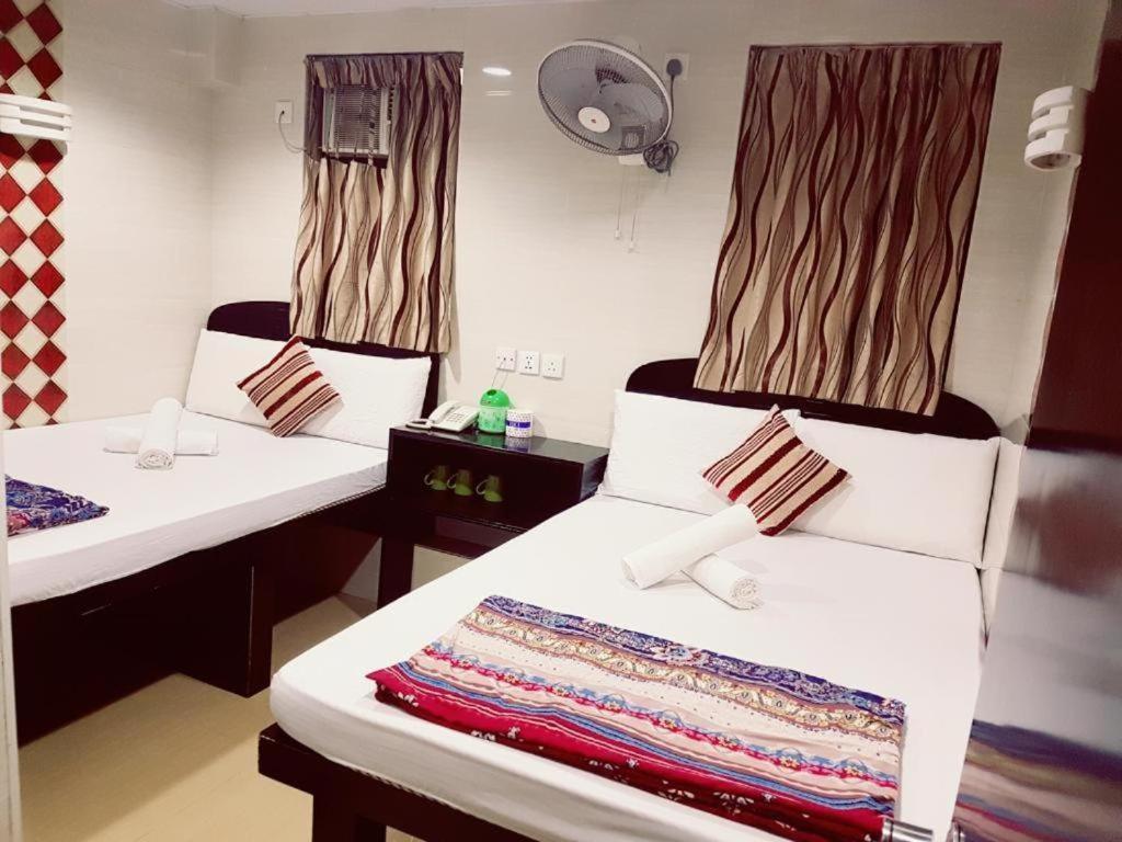 New Fortunate Guest House Hong Kong Bagian luar foto