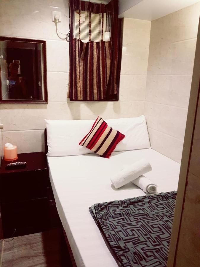 New Fortunate Guest House Hong Kong Bagian luar foto