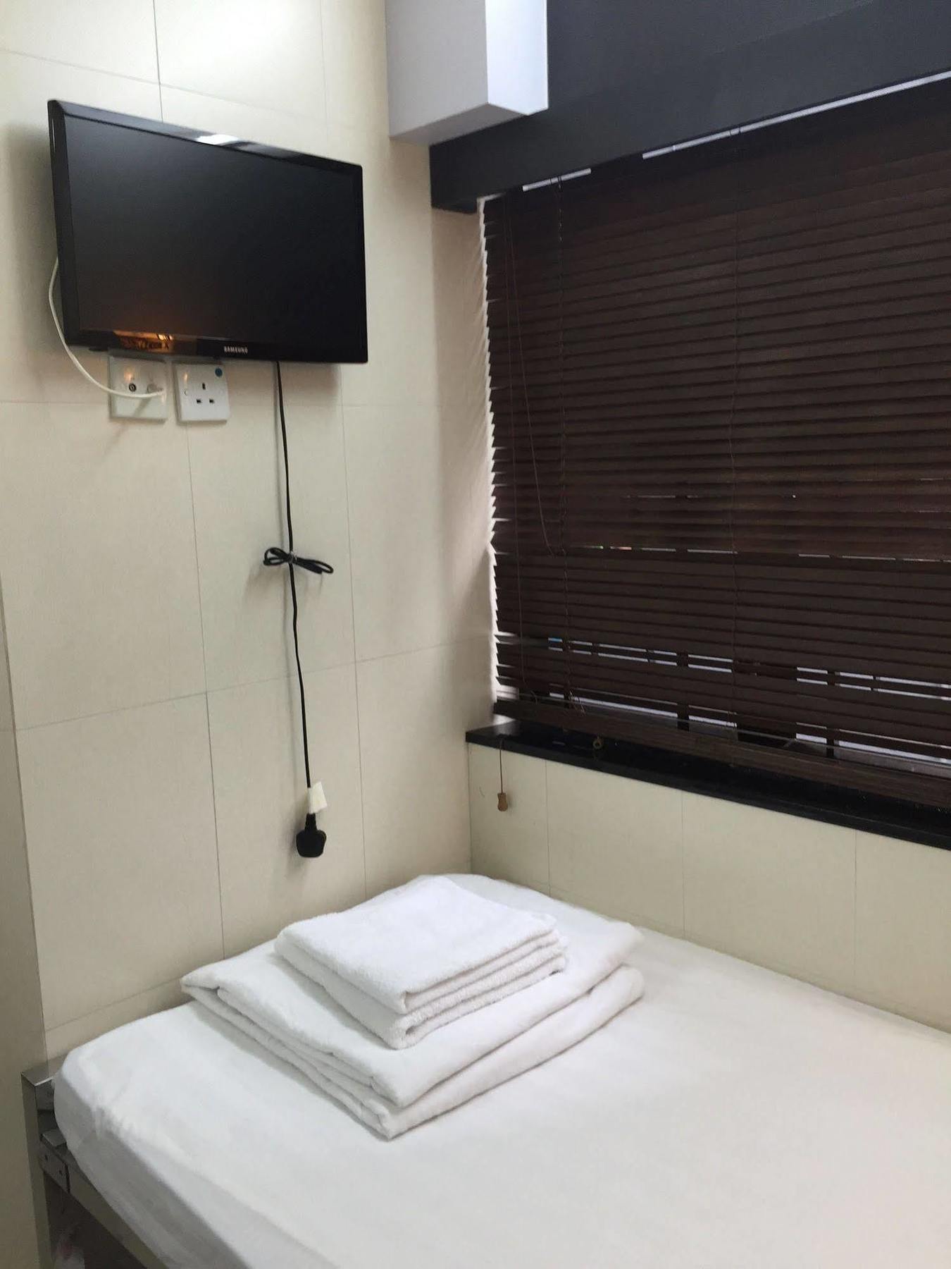 New Fortunate Guest House Hong Kong Bagian luar foto