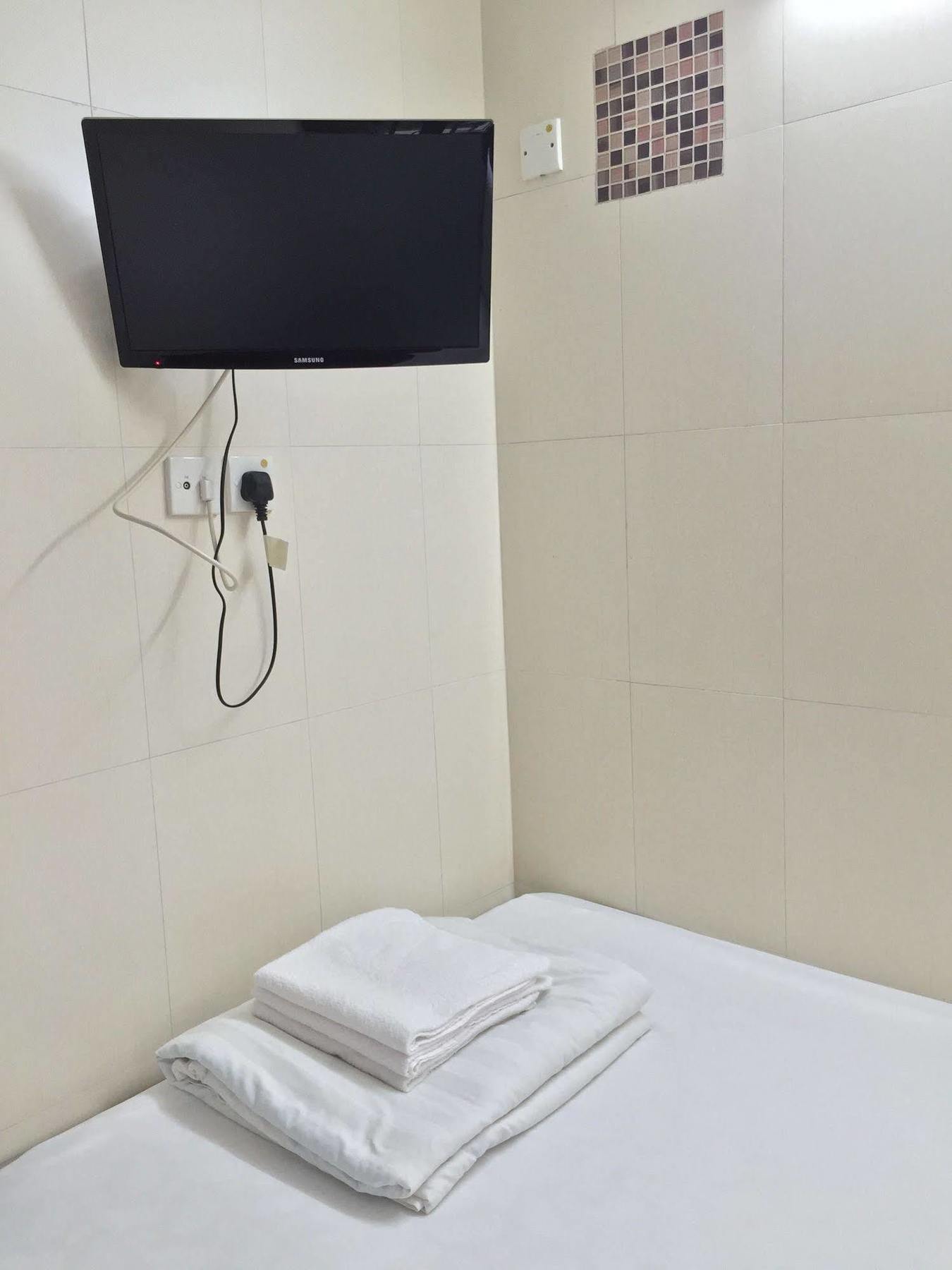 New Fortunate Guest House Hong Kong Bagian luar foto