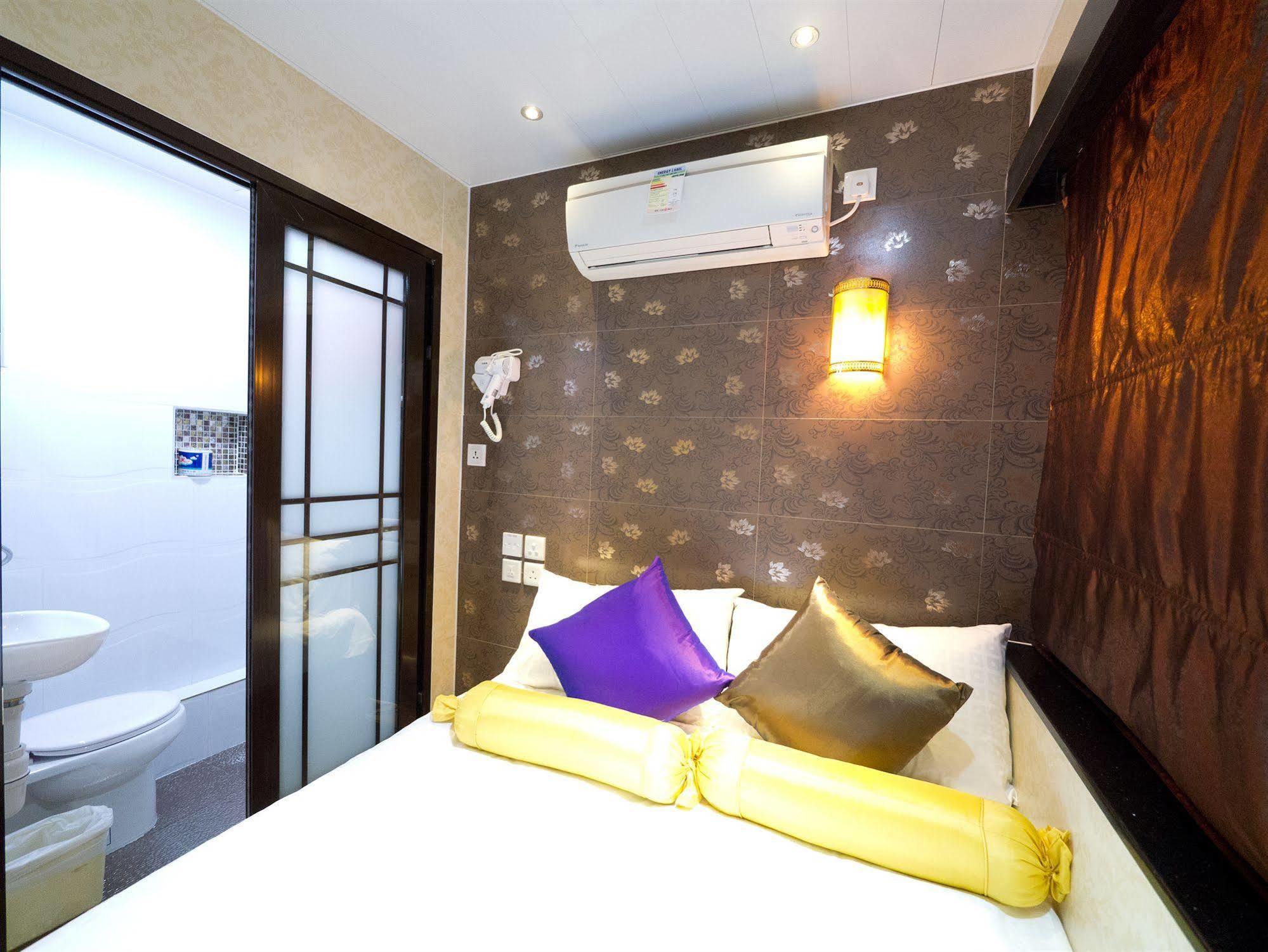 New Fortunate Guest House Hong Kong Bagian luar foto