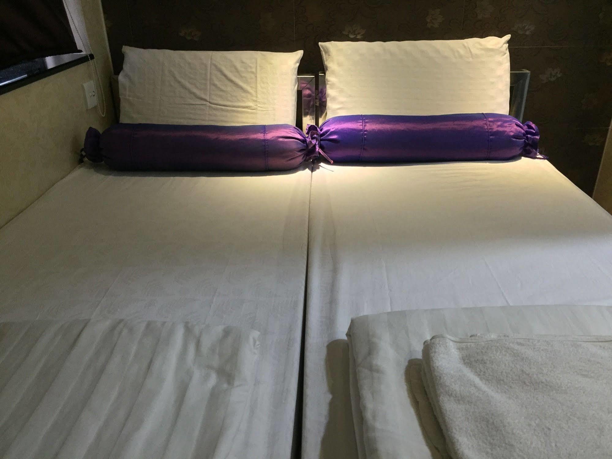 New Fortunate Guest House Hong Kong Bagian luar foto