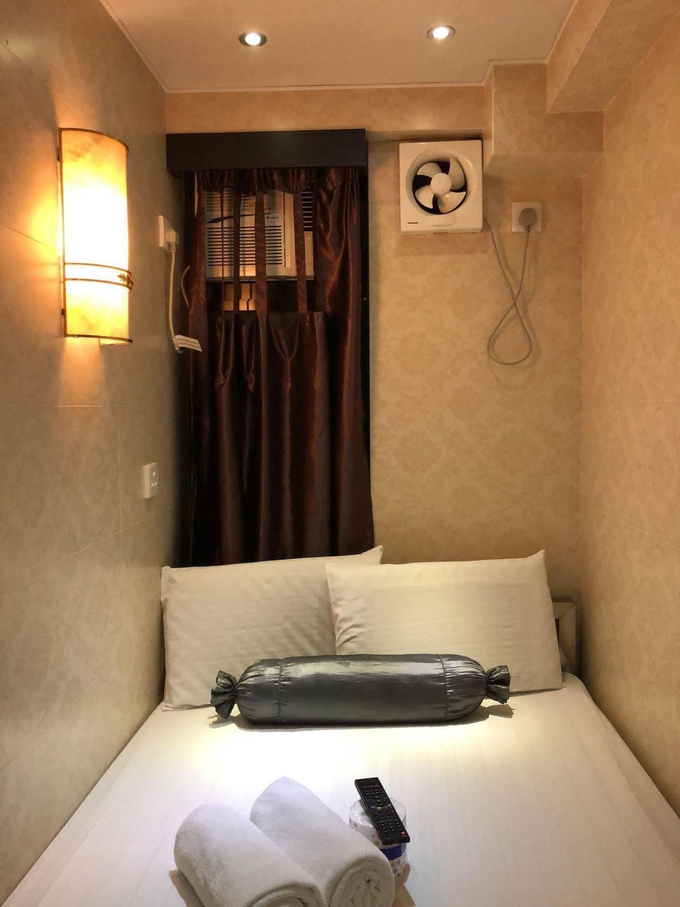 New Fortunate Guest House Hong Kong Bagian luar foto