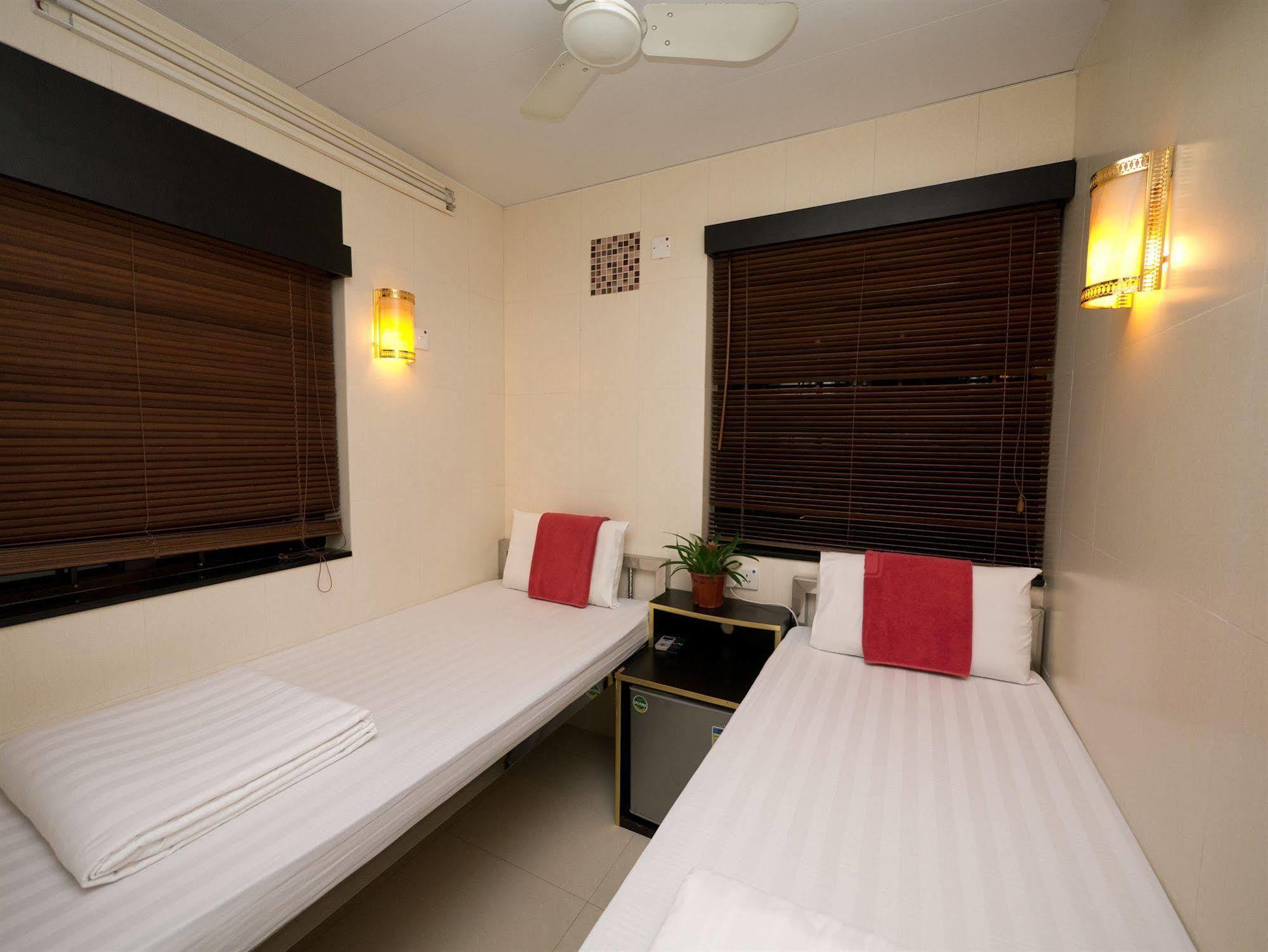 New Fortunate Guest House Hong Kong Bagian luar foto