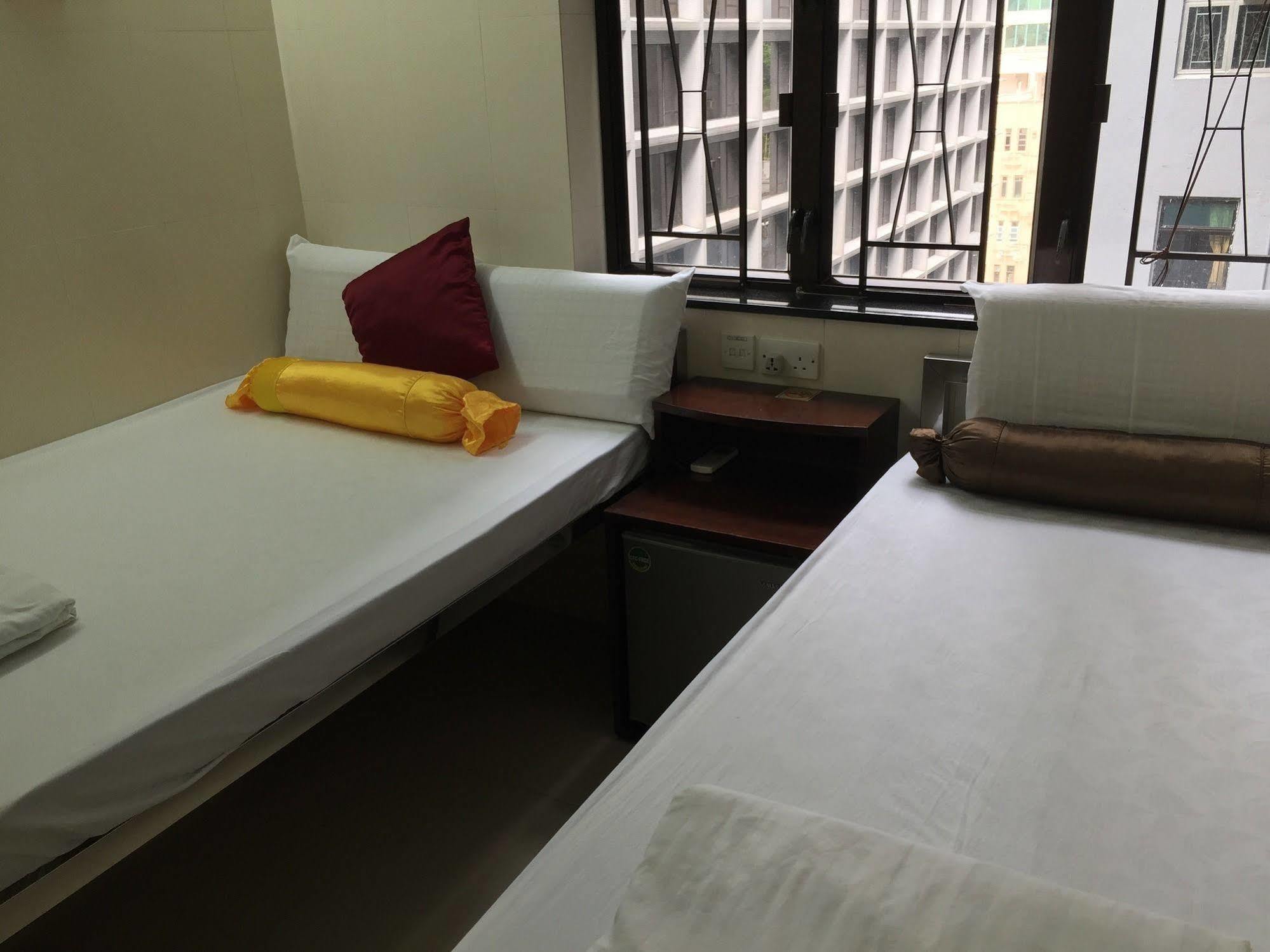 New Fortunate Guest House Hong Kong Bagian luar foto