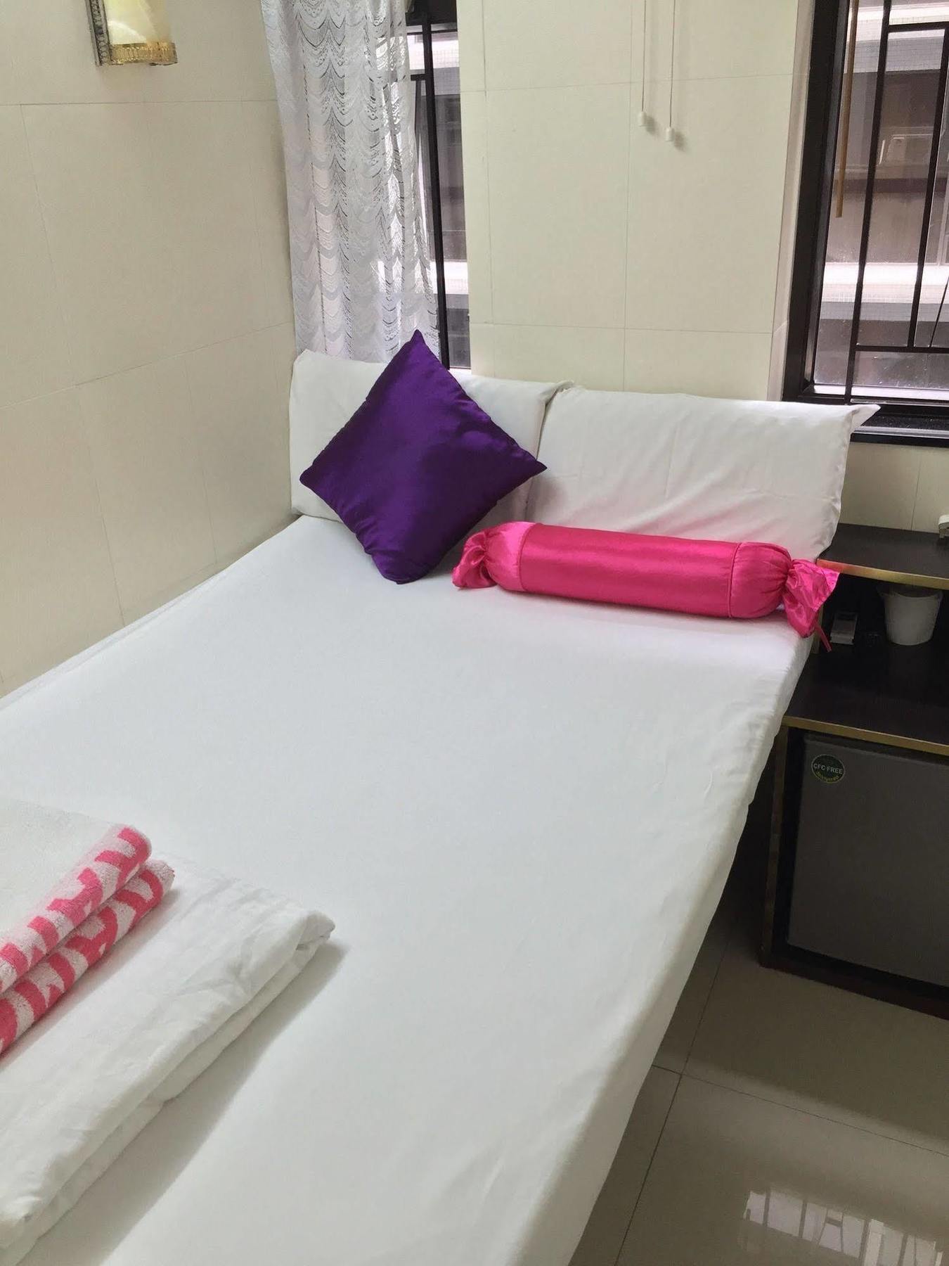 New Fortunate Guest House Hong Kong Bagian luar foto