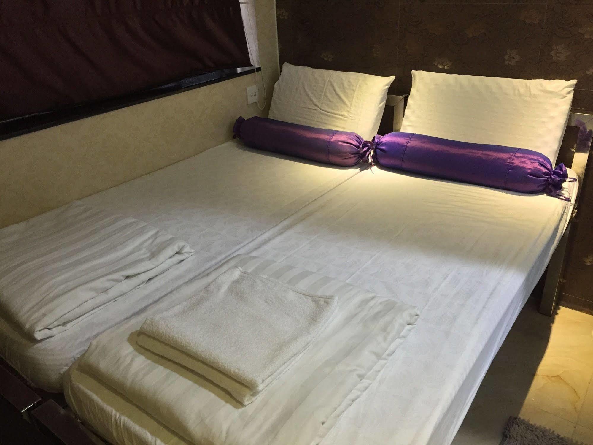 New Fortunate Guest House Hong Kong Bagian luar foto