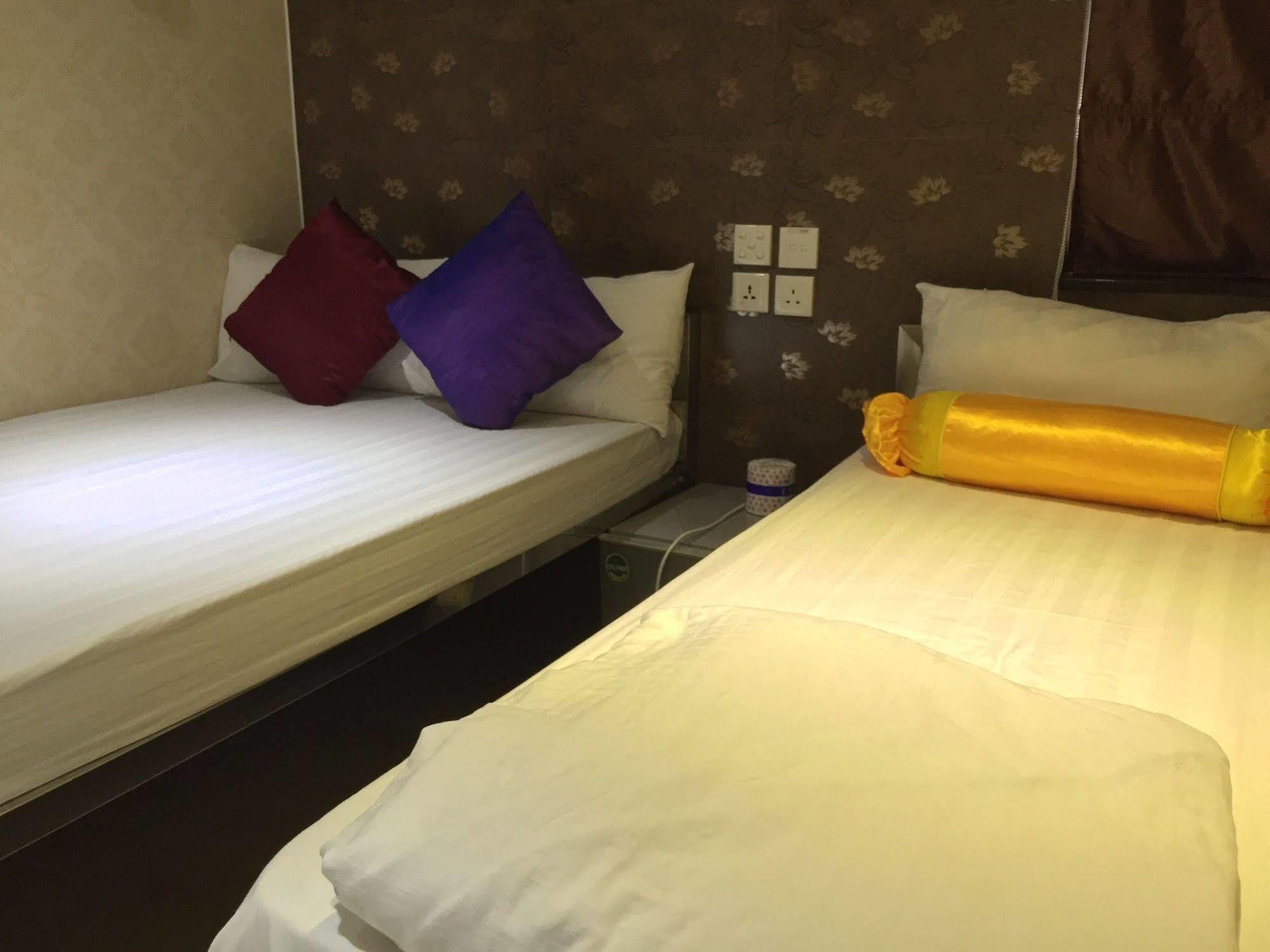 New Fortunate Guest House Hong Kong Bagian luar foto
